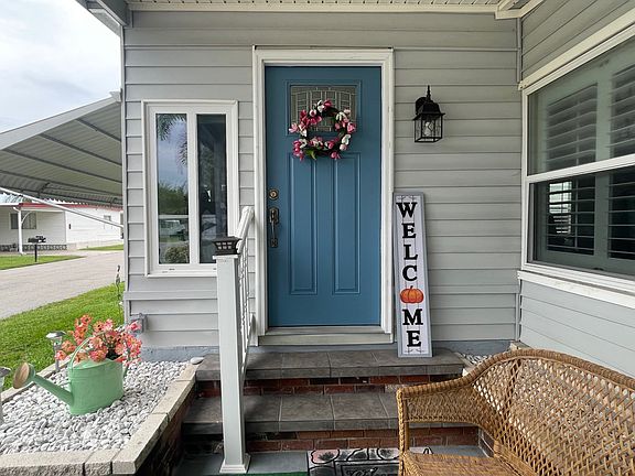 5th image of 958 Avanti Way