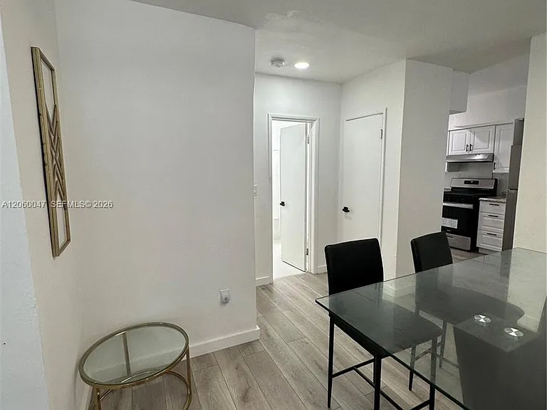 316 Surfside Blvd #1 — Photo 5