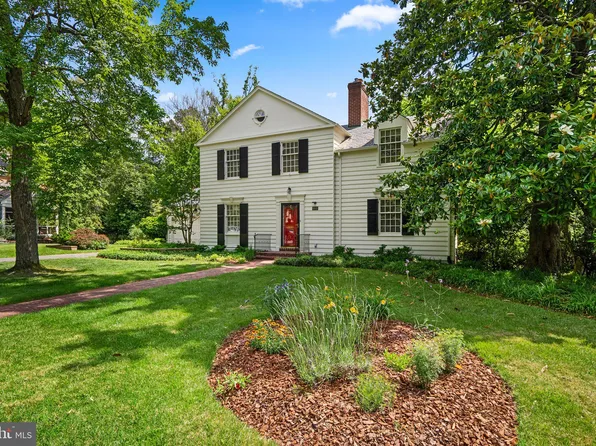 6903 Forest Hill Dr, Hyattsville, MD 20782