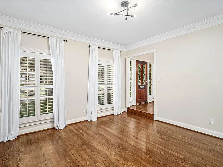 3127 Lafayette St — Photo 4