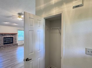 2119 W Van Arsdall Ct, Columbus, IN 47201