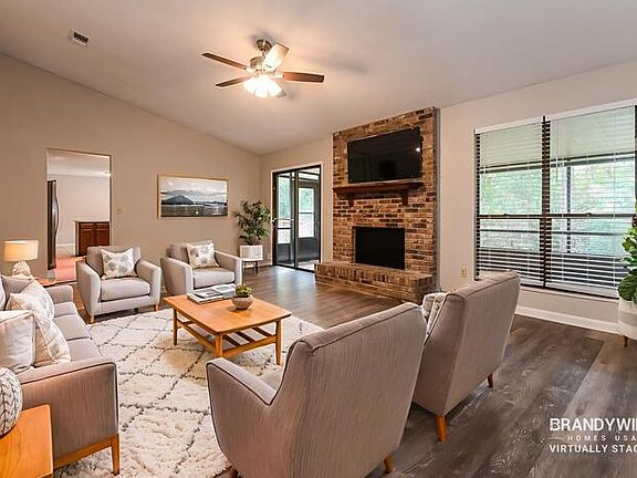 2nd image of 12446 Mesa Verde Trl