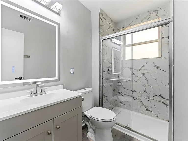 1307 Elizabeth Ave SW — Photo 10