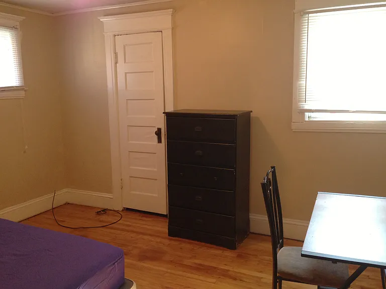 1020 Westcott St — Photo 11