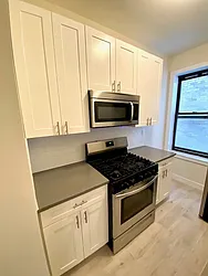 Rented by LRGNY Group, Inc.
