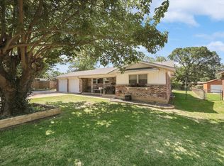 3565 Paramount St, North Richland Hills, TX 76117