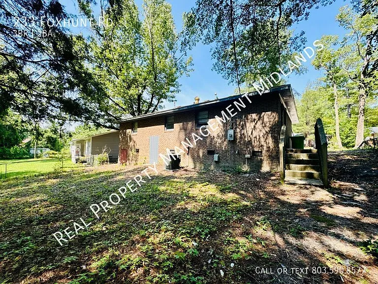 233 Foxhunt Rd — Photo 9