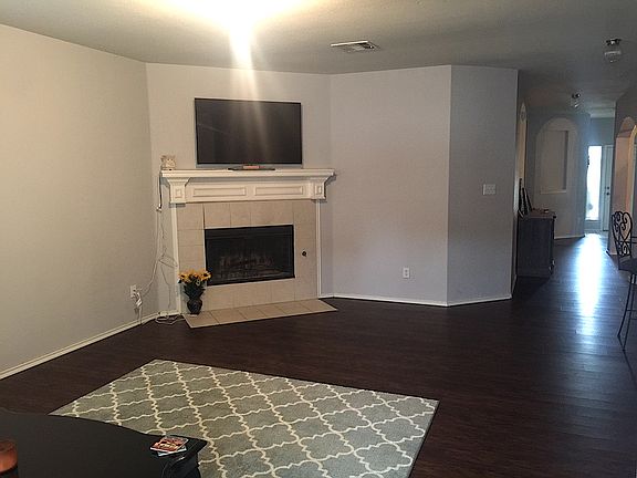 4th image of 1611 Goodwin Dr
