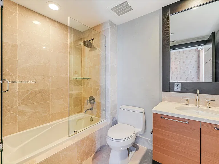 17001 Collins Ave #2508 — Photo 28