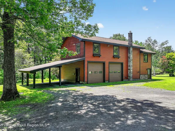 90 Aarons Way, Mt. Tremper, NY 12457