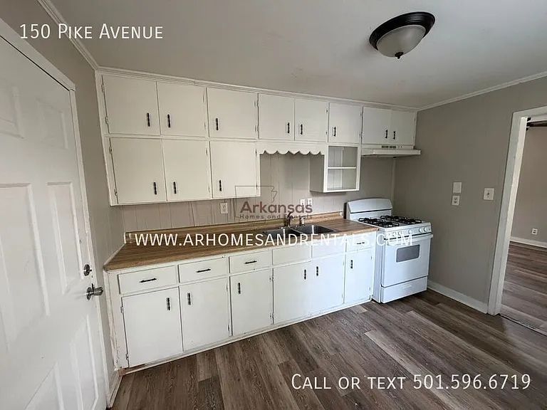 150 Pike Ave — Photo 4