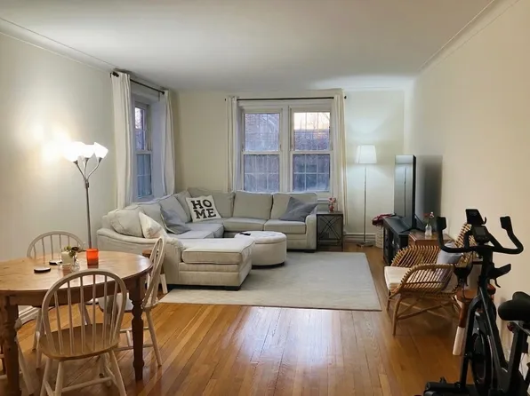 949 Palmer Rd APT 5C, Bronxville, NY 10708