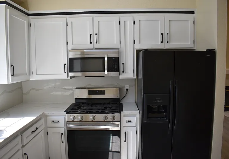 4790 Winona Way — Photo 12