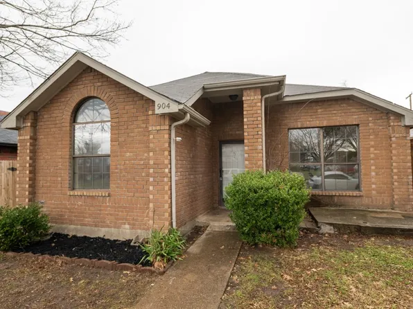 904 Ember Ln, Mesquite, TX 75149
