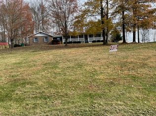 6 Conifer Dr, Bridgeport, WV 26330