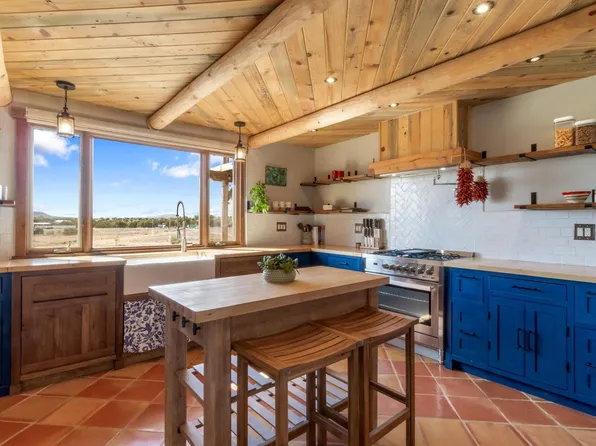 29 Camino Azul #A, Santa Fe, NM 87508