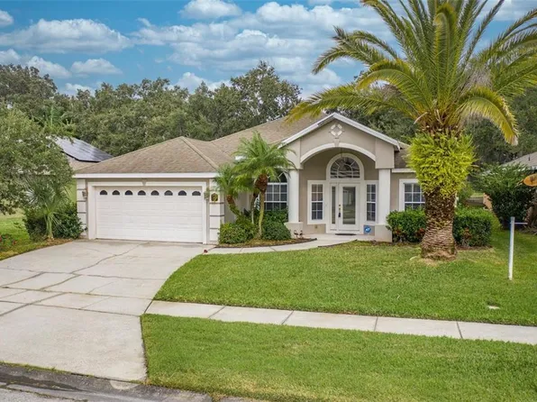 2111 EAGLEVIEW COURT, KISSIMMEE, FL 34746