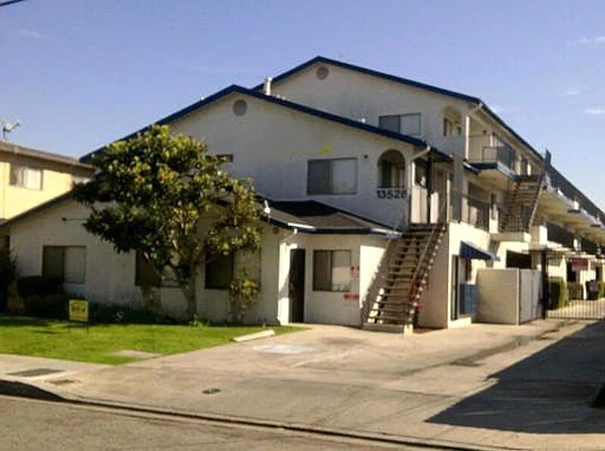 Building Photo - 13528 Lemoli Ave