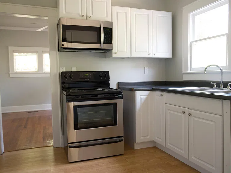 1111 W Mississippi Ave #B — Photo 15