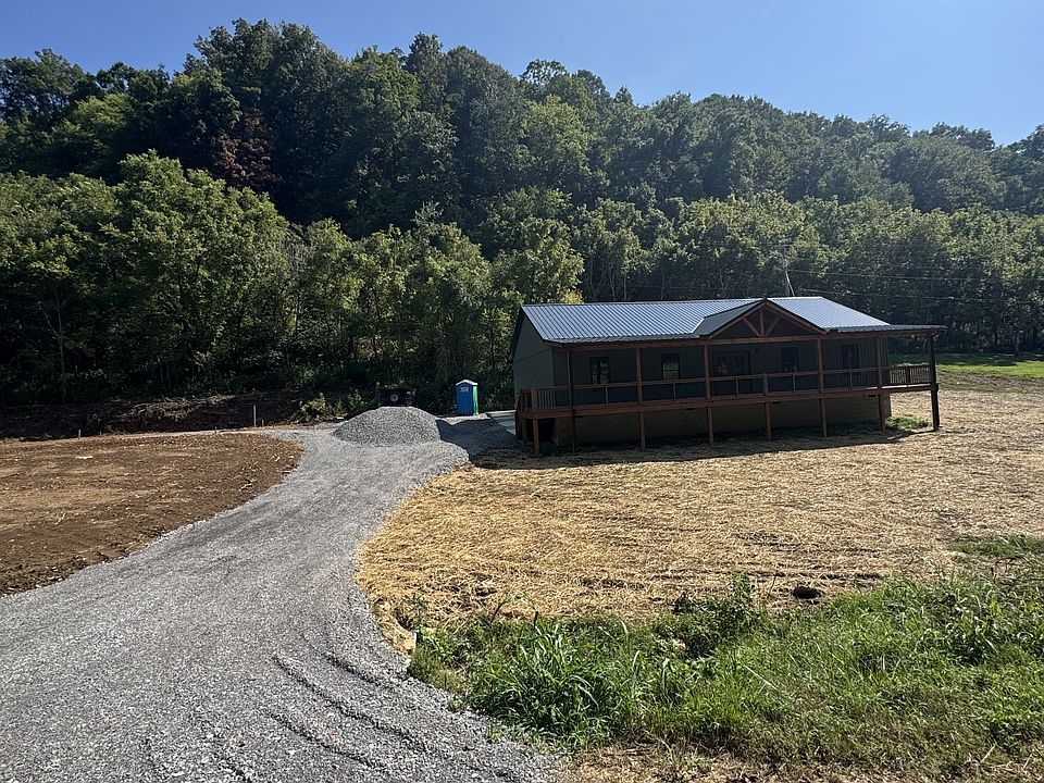 2nd image of 194 Sloan Branch Rd