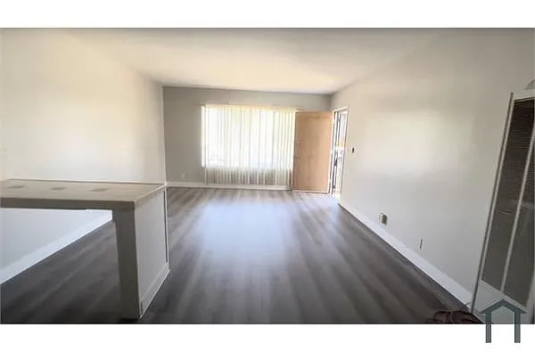 Building Photo - 3851 Coco Ave #8