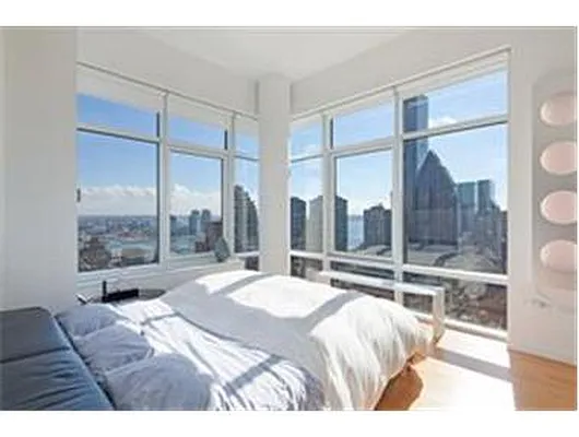 Sold by Douglas Elliman | media 15