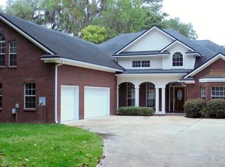 1689 Bishop Estates Rd, Saint Johns, FL 32259