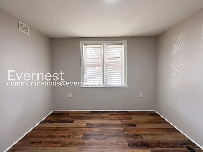 1049 E Patapsco Ave #A — Photo 9