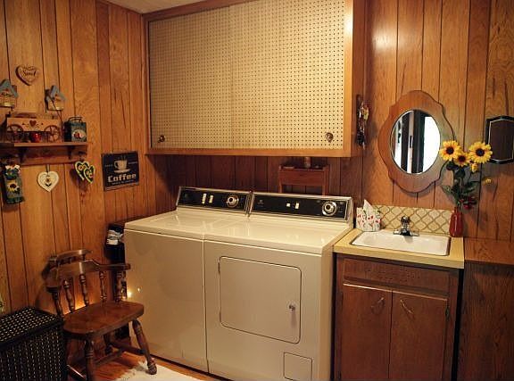 5th image of 3303 Blanchard Ave SW