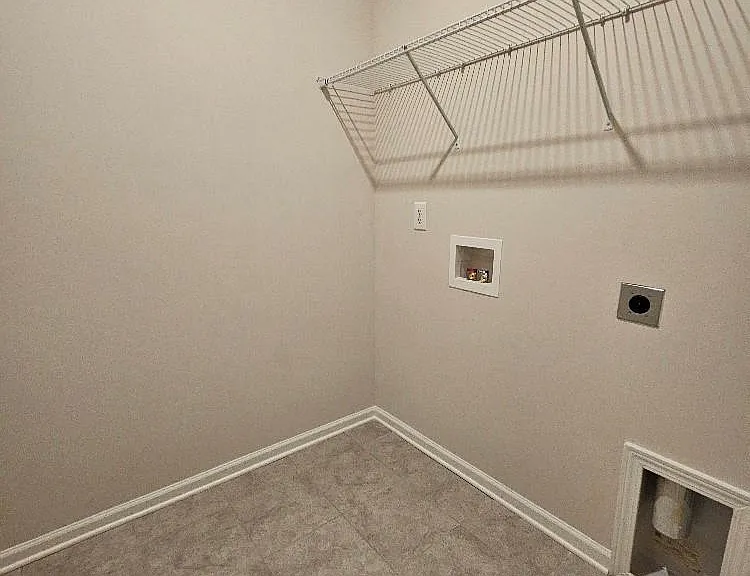 5416 Kinsbridge Dr — Photo 17