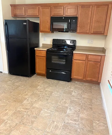 619 N Vionett Ln #1 — Photo 6