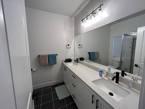 Master Bedroom bath
