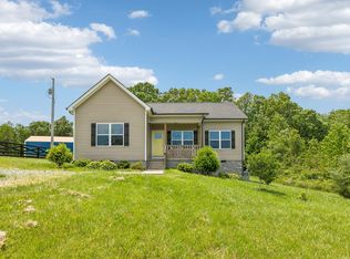 1162 Oak Grove Rd, Dickson, TN 37055