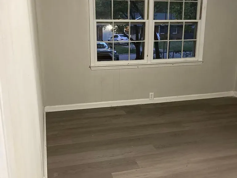 7542 Asbury Dr — Photo 9