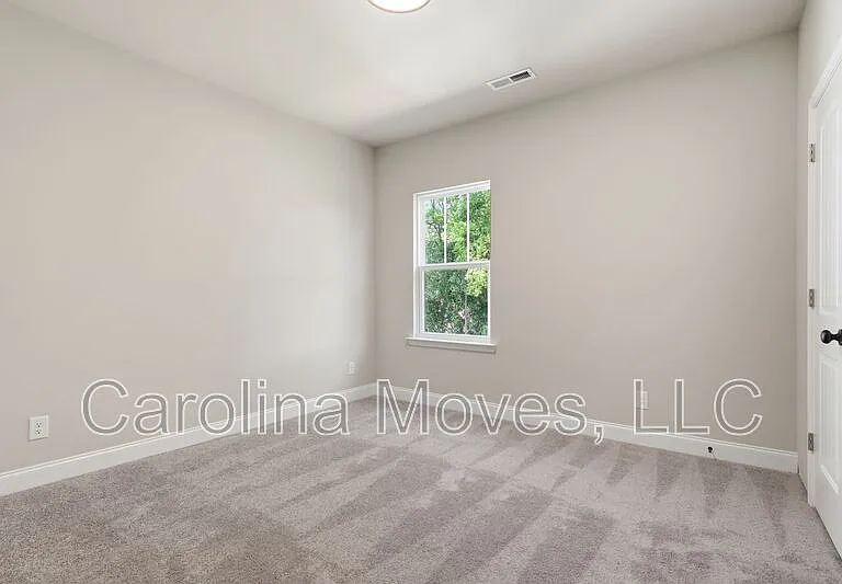 19A Scott St — Photo 10