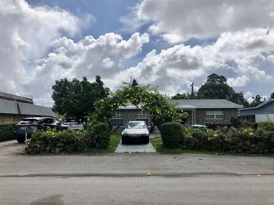 1st image of 4820 SW 29th Avenue