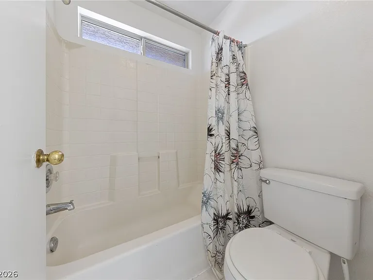 8025 Cherish Ave — Photo 17