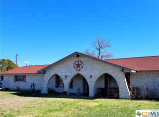 5111 Huber Rd, Seguin, TX 78155