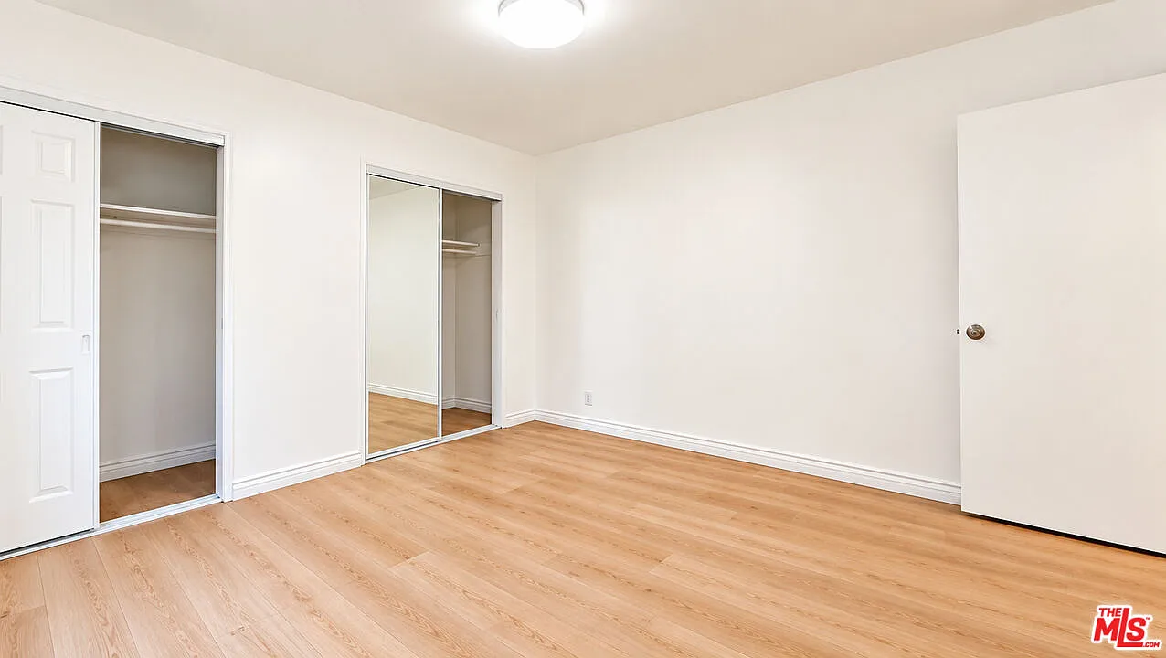 1 bed, 1.0 bath, $2,500 — Photo 4