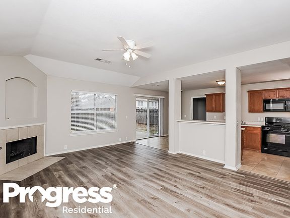 5th image of 109 Waterwood Dr