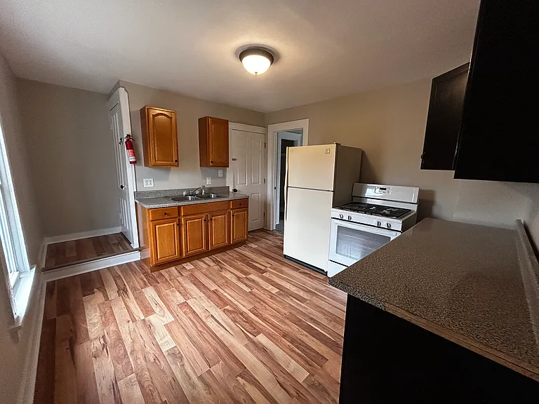 7 Water St #1 — Photo 4