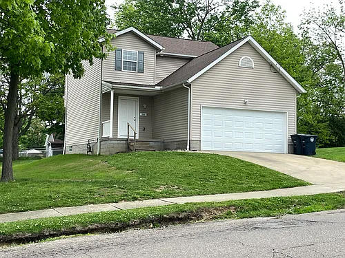 2595 Ellet Ave Photo 1