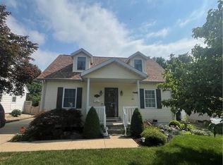 511 E Kellar Ln, Decatur, IL 62526