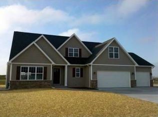 4302 N Bull Rush Dr, Appleton, WI 54913