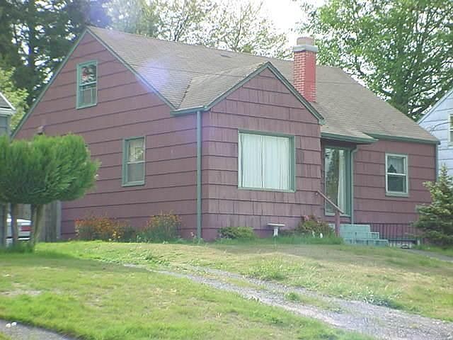 1st image of 637 S Meyers St