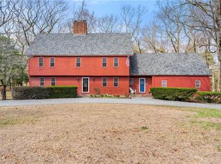 1 Country Ct, North Kingstown, RI 02852