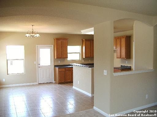 5th image of 10315 S ROYAL ESTATE