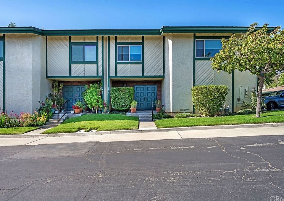 1st image of 2407 E Greenview Dr #52