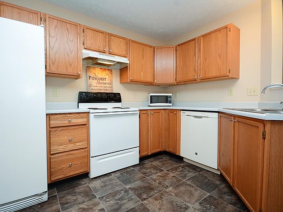 All Kitchen Appliances Included