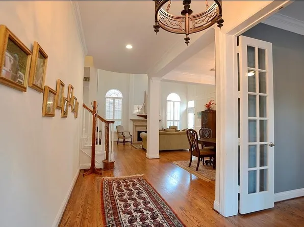 5318 Fayette St, Houston, TX 77056